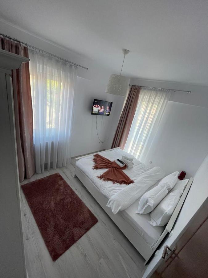 Deny'S Apartament Gura Humorului Exterior photo
